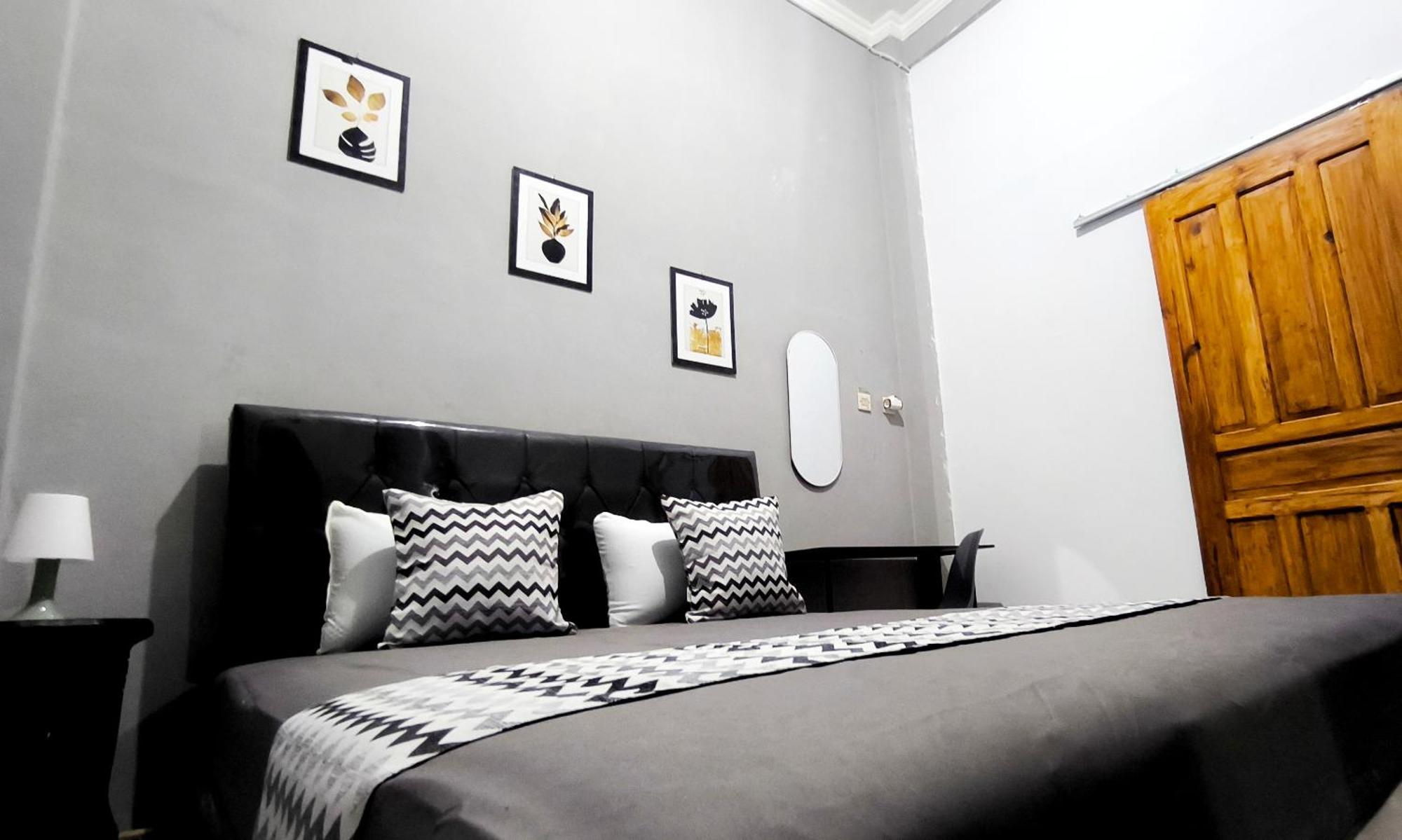 Jogja Day Inn ジョグジャカルタ エクステリア 写真