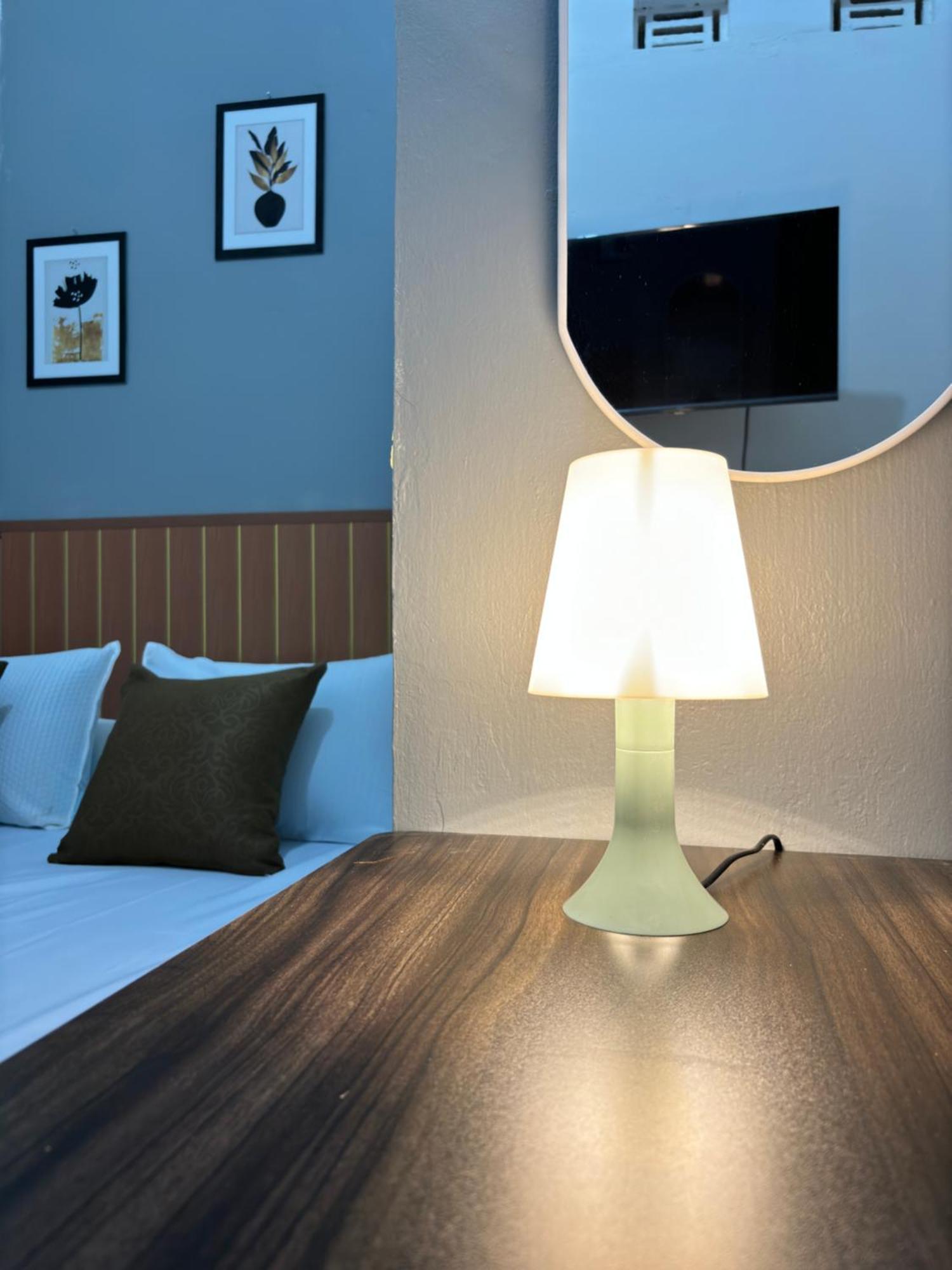 Jogja Day Inn ジョグジャカルタ エクステリア 写真