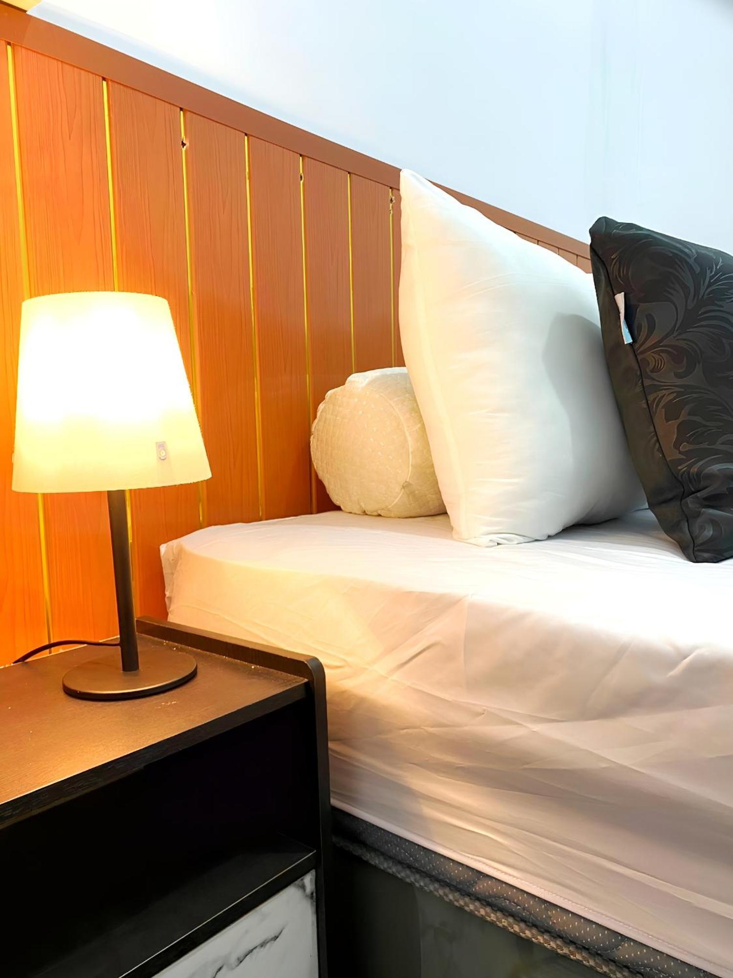 Jogja Day Inn ジョグジャカルタ エクステリア 写真